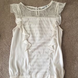 Forever 21 lace and pleated cream blouse